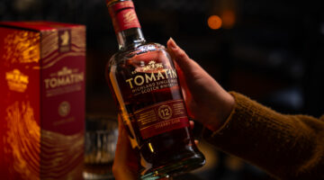 Tomatin 12 Sherry Cask Lifestyle Image (4).jpg